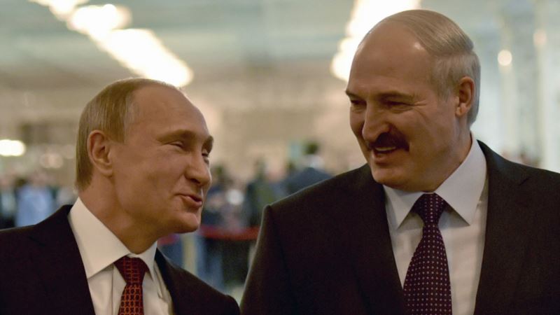 Лукашенко сообщил, что «договорился с Путиным» о помощи в «обеспечении безопасности» Беларуси