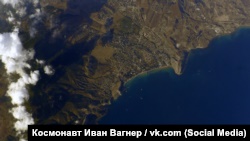 Российский космонавт опубликовал фотографии Крыма с МКС