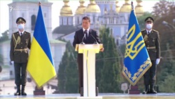 Зеленский: «За нашим семейным столом не хватает Донецка, Луганска и Крыма» (видео)