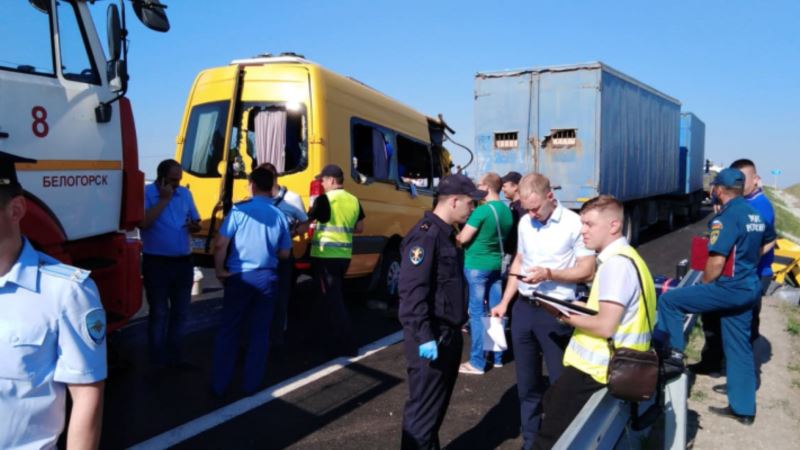 Аксенов обещает выплаты семьям погибших и пострадавшим в ДТП на трассе «Таврида»