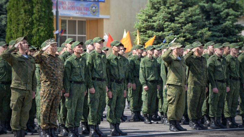 В Севастополе на службу в российскую армию по контракту призвали 250 человек – министерство