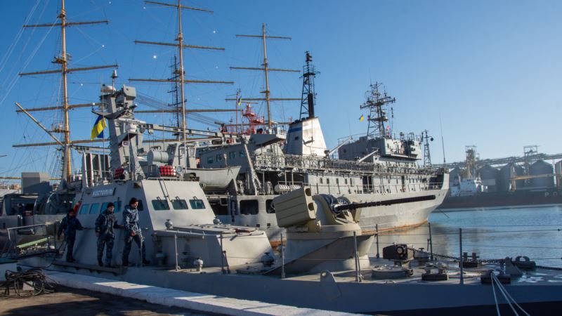 Минобороны сообщает о совместных тренировках ВМСУ с британским эсминцем в Черном море