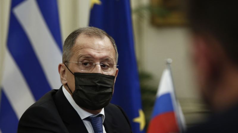 Россия: Лавров отменил поездку на Балканы после контакта с заболевшим COVID-19
