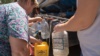 Жители села Богдановка под Симферополем набирают воду из автоцистерны, август 2020 года. Иллюстрационное фото