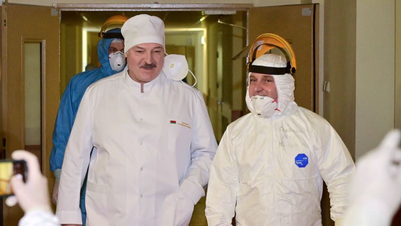 Лукашенко сообщил, что не будет делать прививку от COVID-19