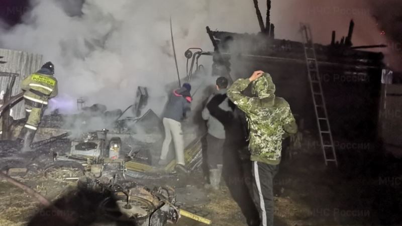 Россия: больше 10 человек погибли при пожаре в доме престарелых (+видео)