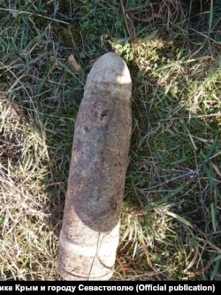 Севастополь: на дачном участке обнаружили снаряд (+фото)