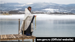 «Наш главный источник пополняется»: в Севастополе освятили Чернореченское водохранилище (+фото)