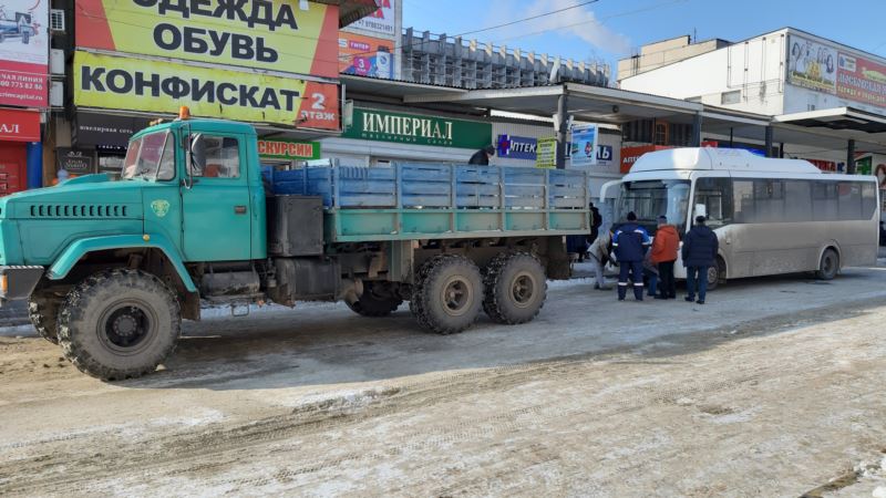 В Керчи сломался новый автобус, вышедший на маршрут 1 января (+фото)