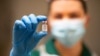 Выросло число мошеннических схем с обещаниями доставить вакцину от коронавируса – Reuters