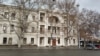 Здание бывшей гостиницы «Кистъ» на площади Нахимова в Севастополе 